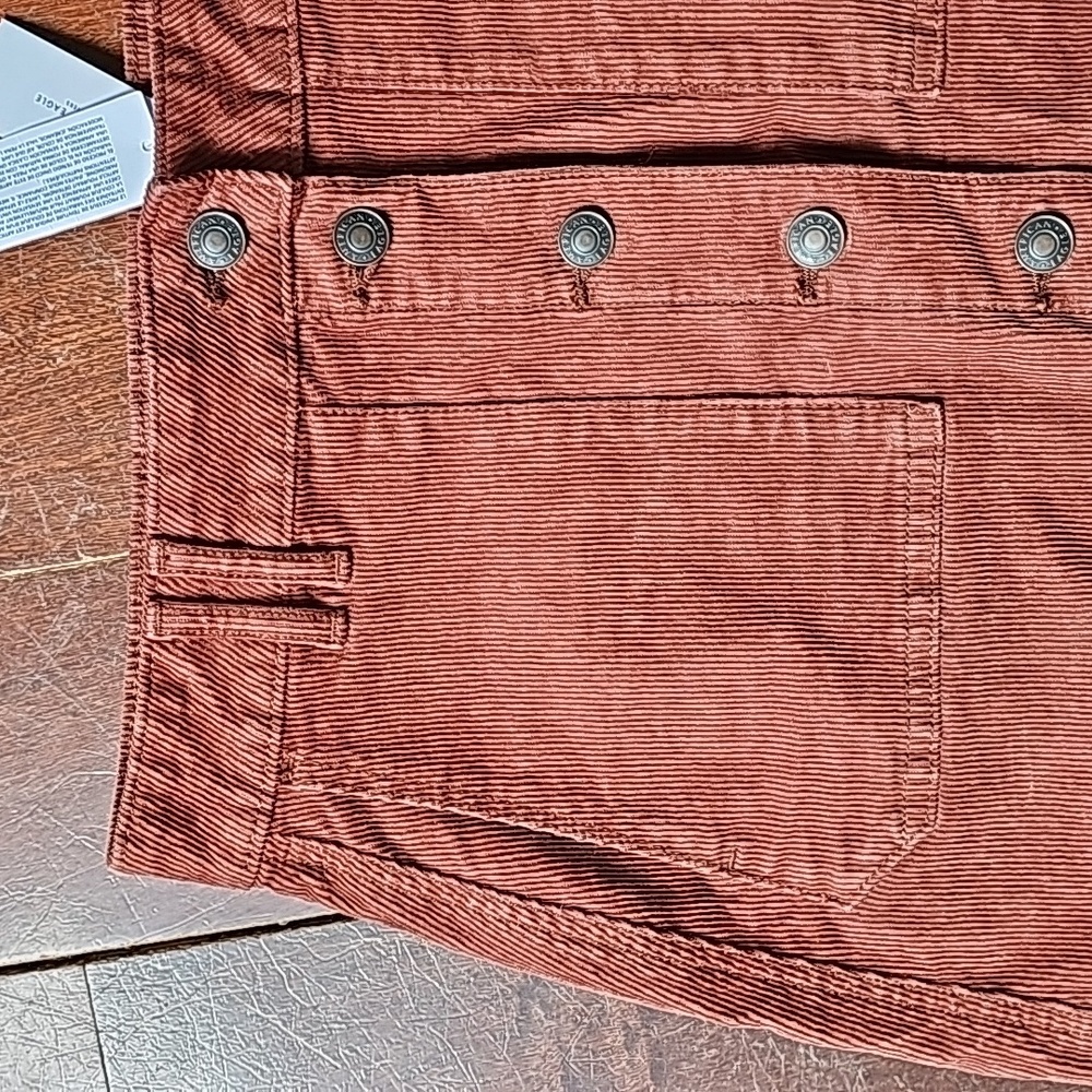 NWT AE sz 6 brown corduroy skirt. Super hi-rise a-line - Picture 2 of 8